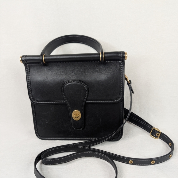 Coach Handbags - Sold On another Platform COACH Willis Top Handle 18